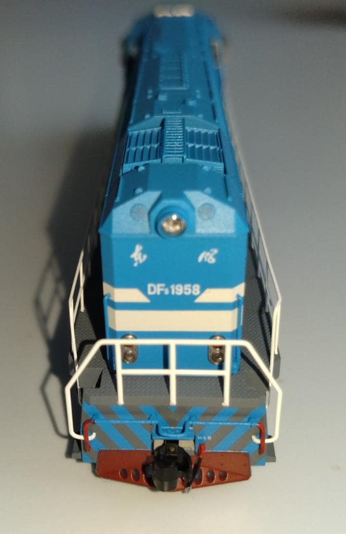 長鳴火車模型　DF5G ディーゼル機関車 Nゲージ