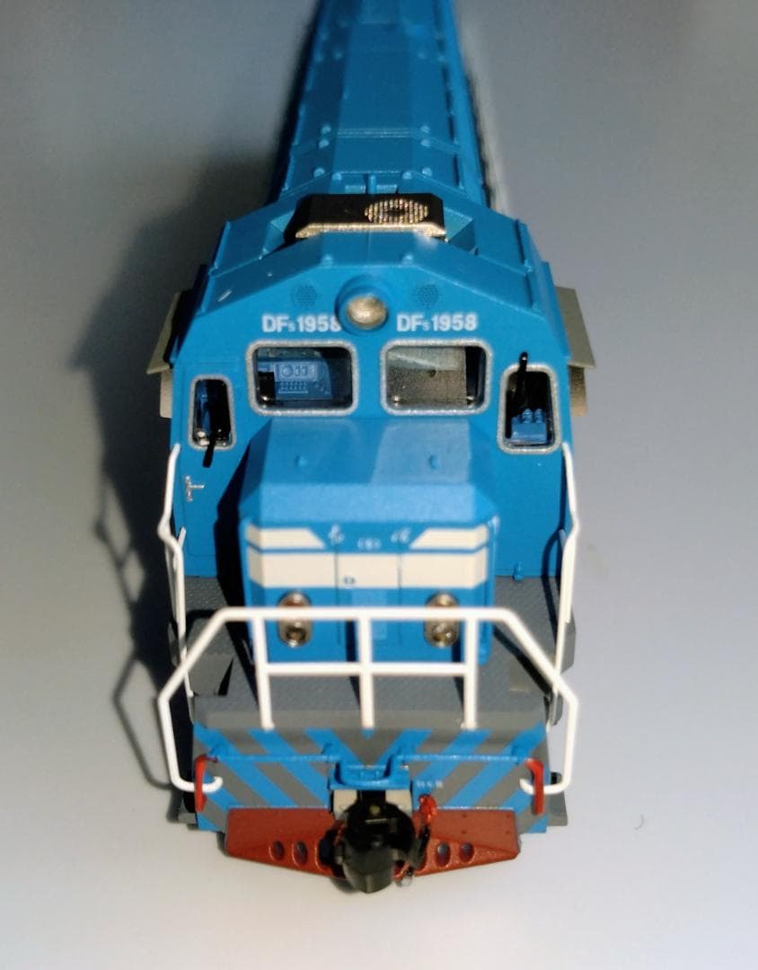 長鳴火車模型　DF5G ディーゼル機関車 Nゲージ