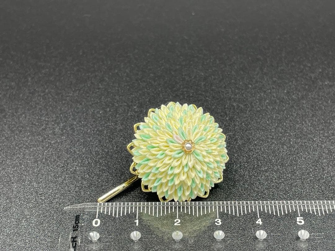 半くす剣つまみのポニーフック