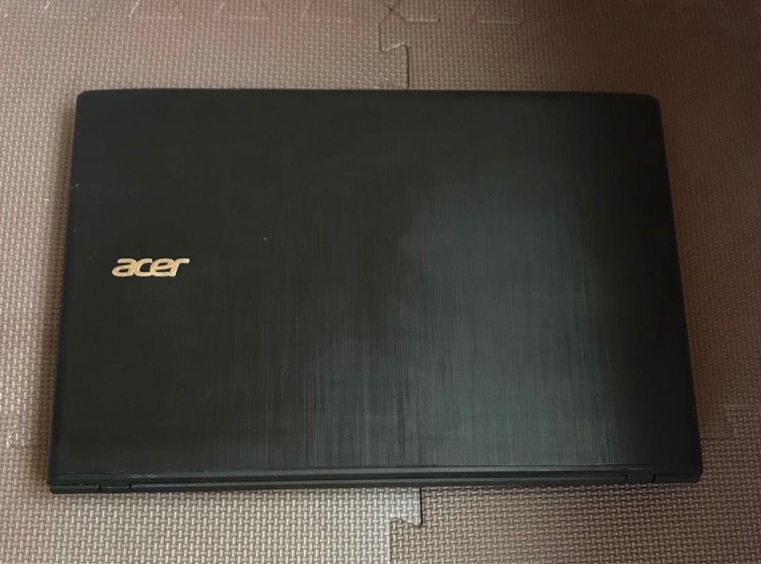 日本Acer スリムノート Core i5 大容量ストレージSSD+HDD