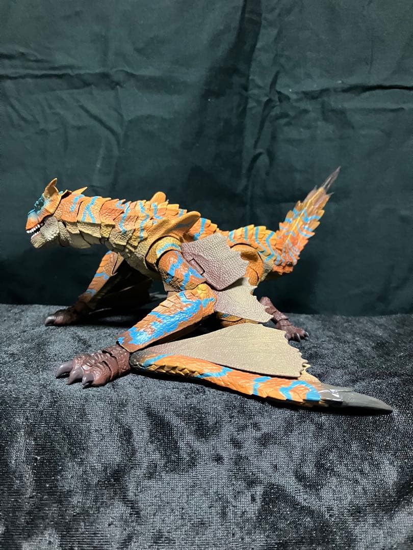 S.H.モンスターアーツ モンスターハンターライズ ティガレックス