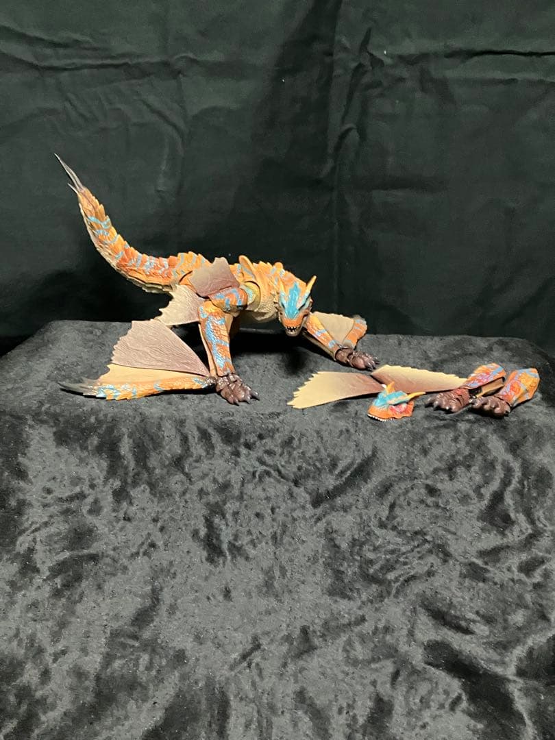 S.H.モンスターアーツ モンスターハンターライズ ティガレックス