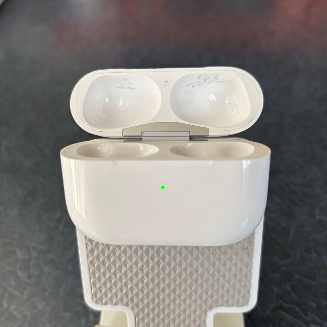 AirPods Pro 第２世代ライトニング A2698