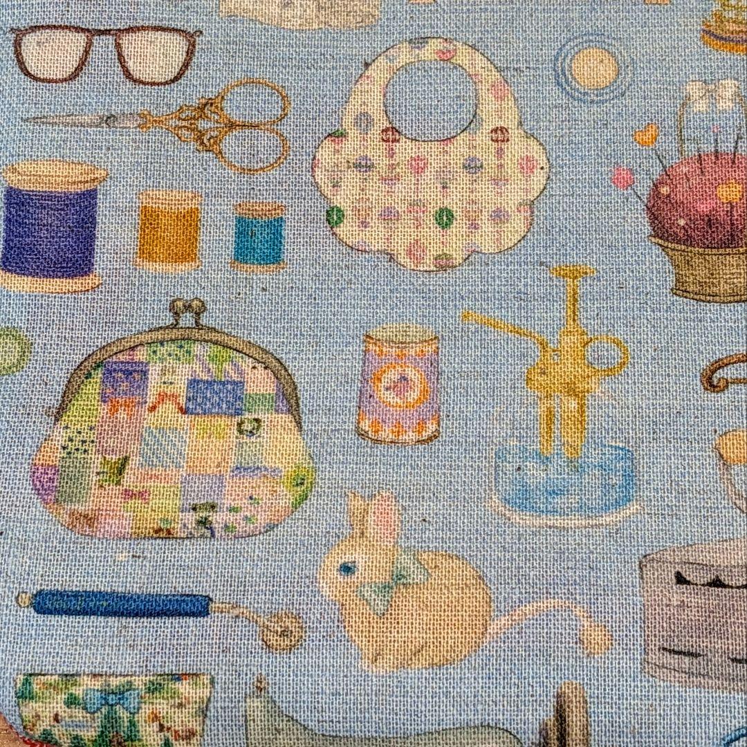 ふわふわガーゼハンカチ⭐️ユキエモン☆ドレスメーカー　ブルー