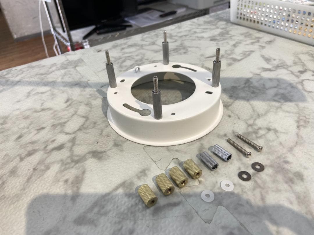 【福岡市限定】【展示品・未使用品】シーリングスポットライト【安心の3ヶ月保証】