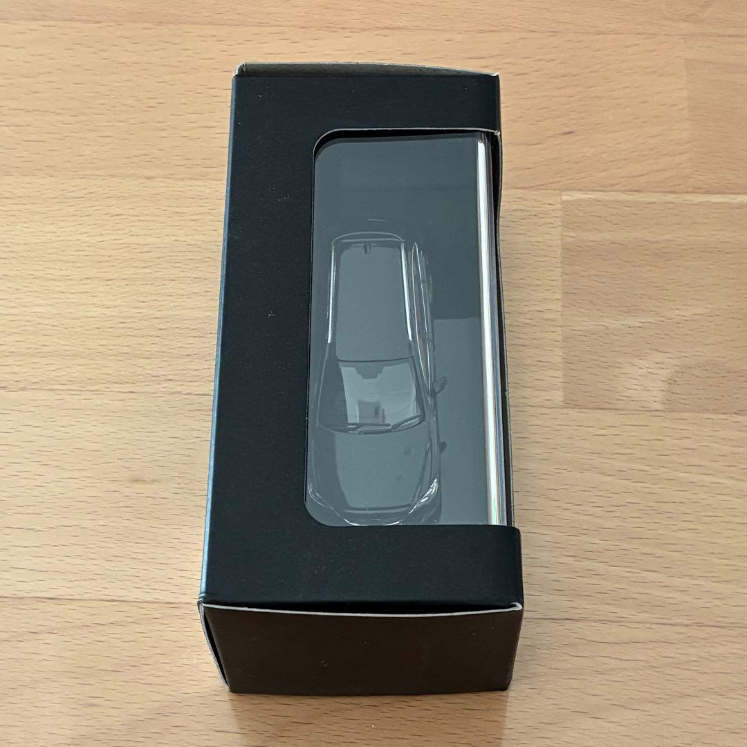 【新品未開封品】 マツダ アテンザワゴン GJ 2015 1/64ミニカー 黒