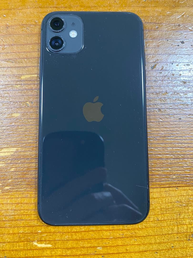 iPhone 11 Black 64GB SIMフリー