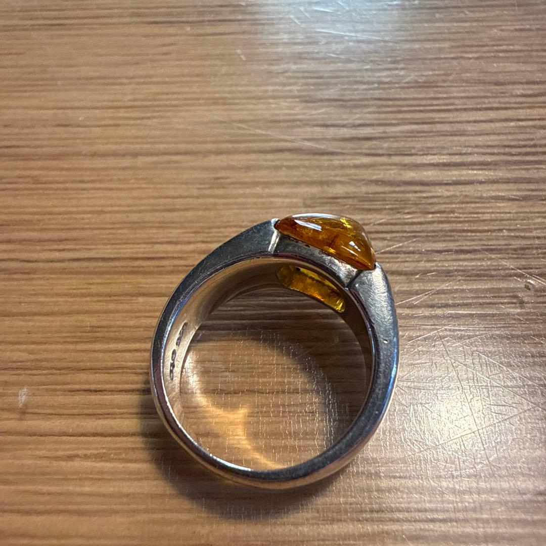 ete 銀925の琥珀リング