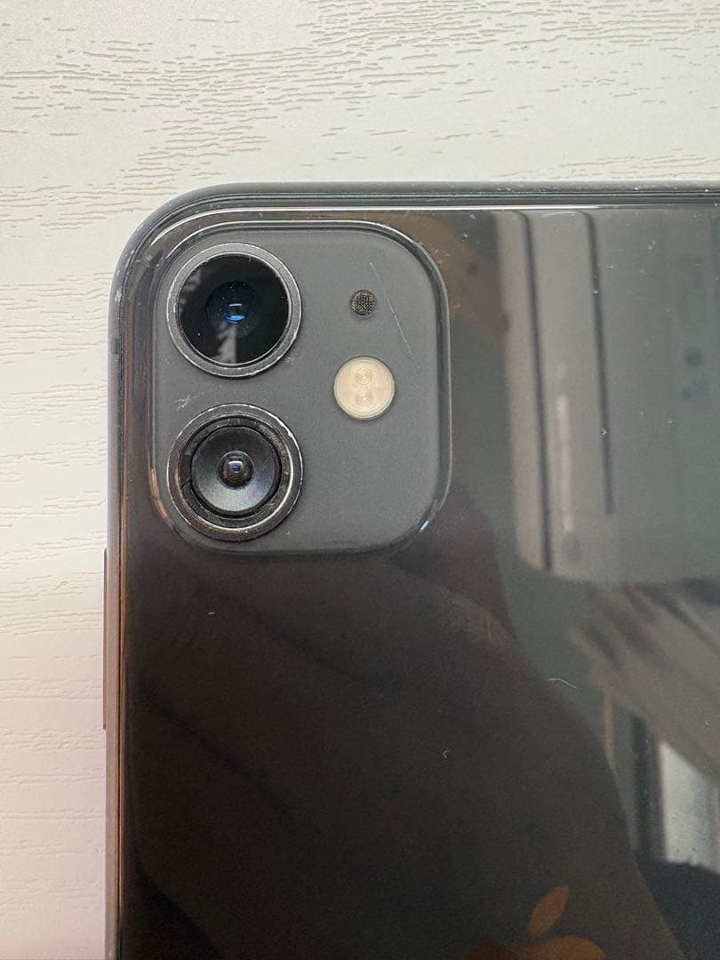 iPhone 11 64GB SIMフリー