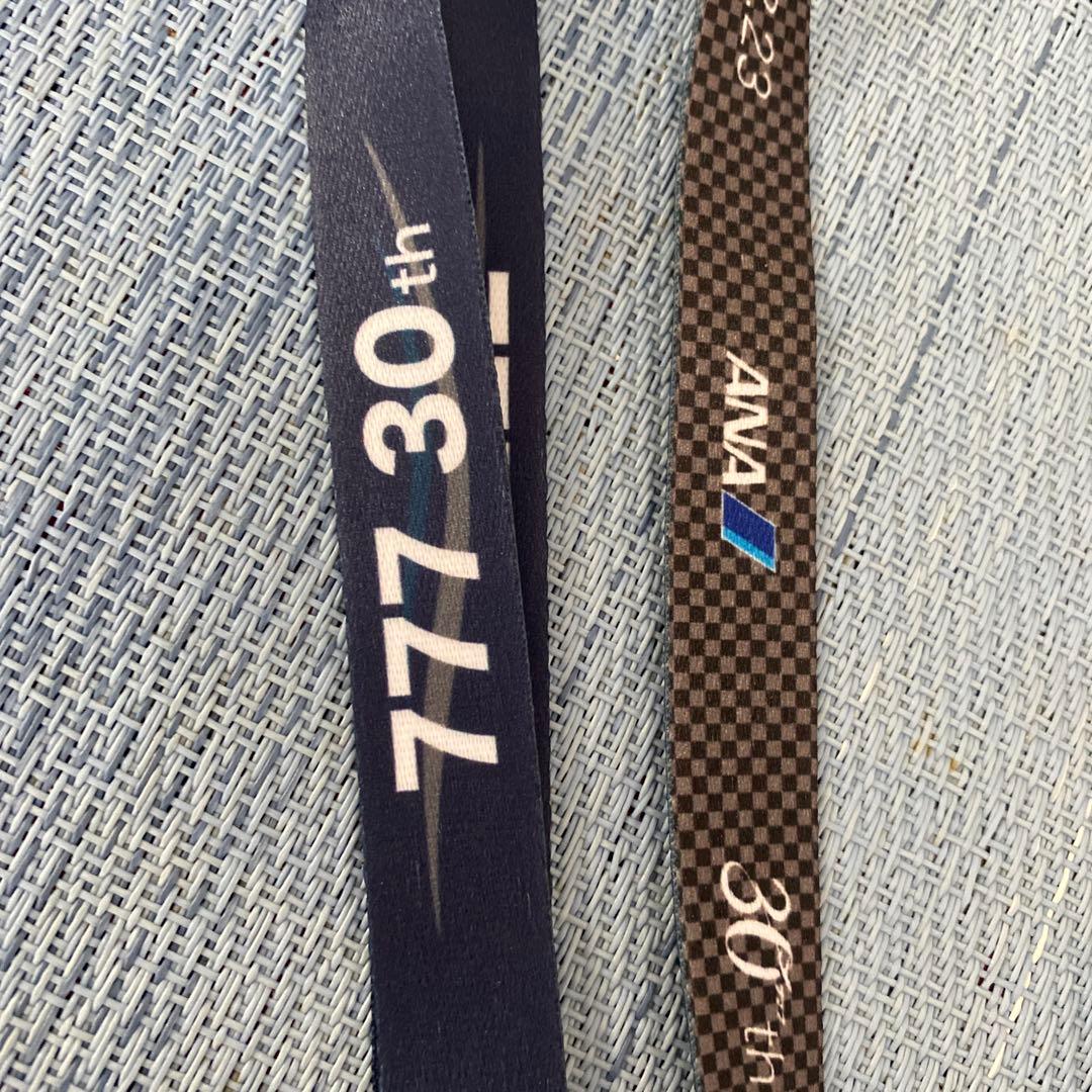 ANA ボーイング777 就航30周年記念ストラップ