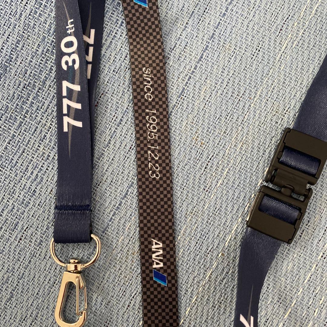 ANA ボーイング777 就航30周年記念ストラップ