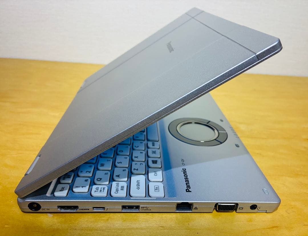 Let's note QV9/高性能i7/メモリ16GB/SSD512GB