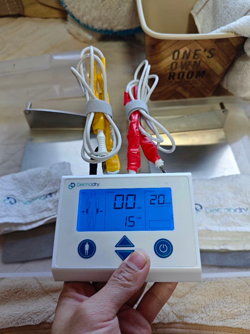 Dermadry トータル 手足用 イオントフォレーシス機器