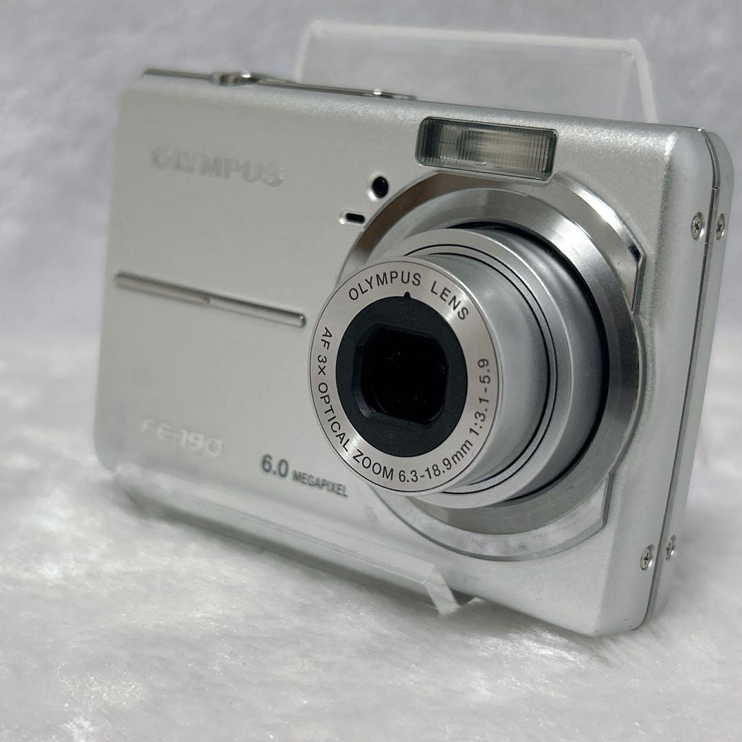 OLYMPUS オリンパス FE-190 シルバー コンデジ デジタルカメラ