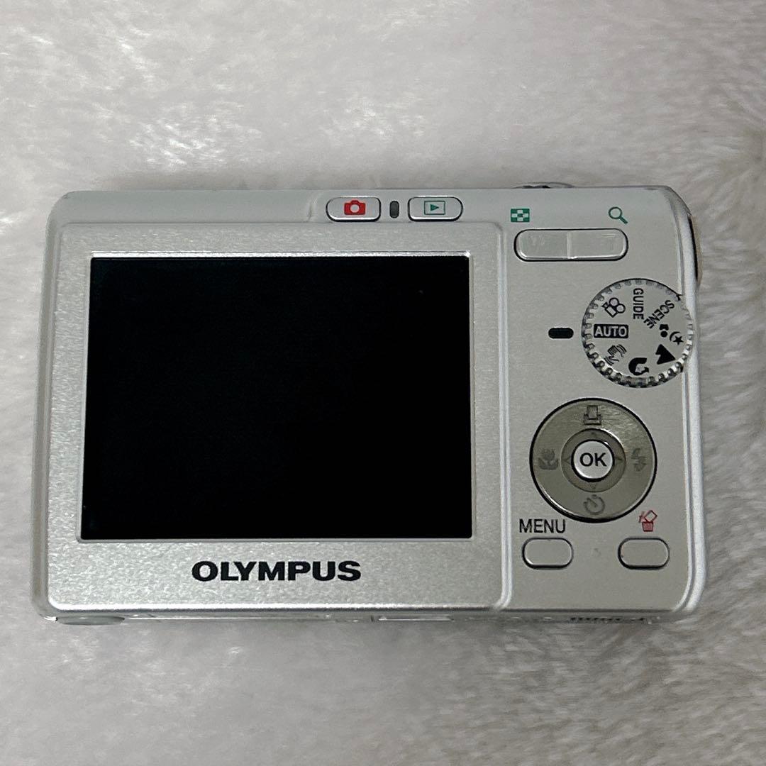OLYMPUS オリンパス FE-190 シルバー コンデジ デジタルカメラ