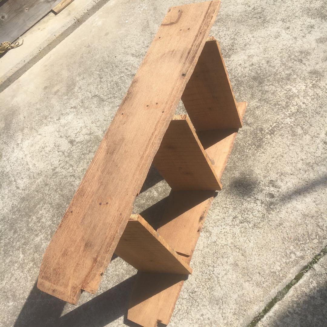 ガーデン　インテリア　ラダーシェルフ　3段ラック　木材　古材　シャビー