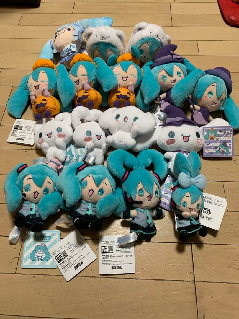 初音ミク ×シナモロール ぬいぐるみ 等 16点 まとめ売り セット売り
