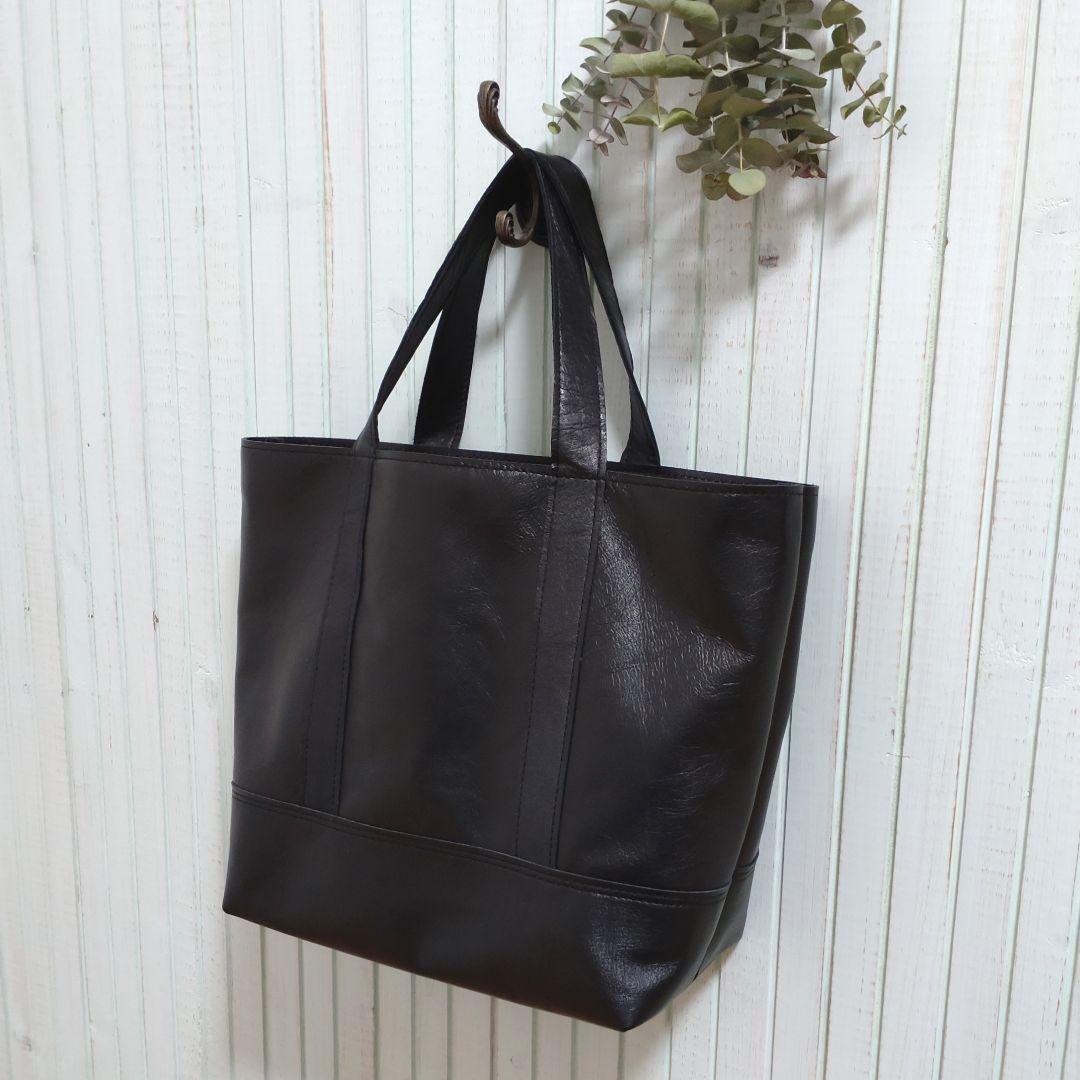 A4サイズ オールブラック☆カウレザートートバッグ