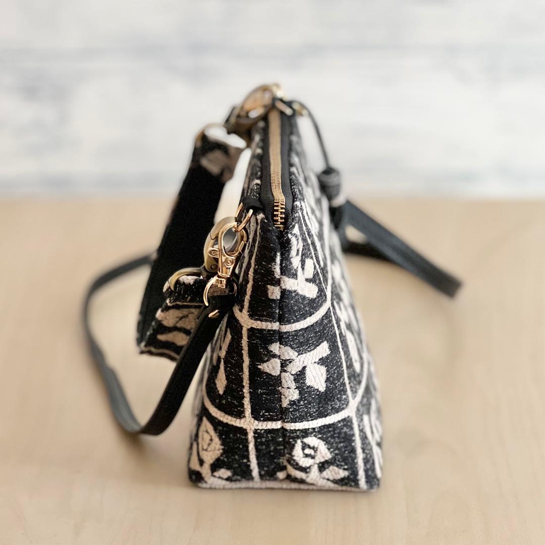 ミナペルホネン Lulu beige持ち手付きショルダーバッグMB601-081