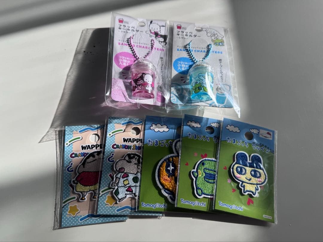 Nekoni 他 シール22枚＋サンリオキーホルダー2＋ワッペンシール5