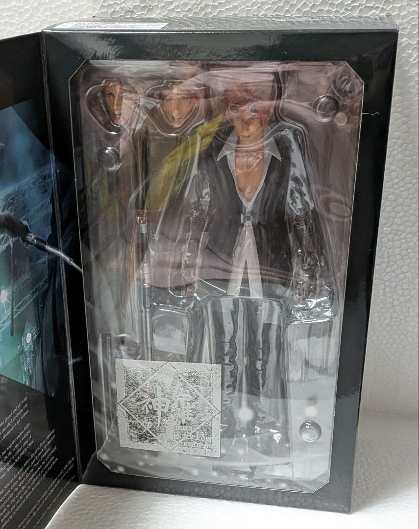 ファイナルファンタジー　VII リメイク PLAY ARTS改 レノ　フィギュア