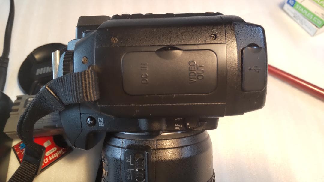 Nikon D70 デジタルカメラ 本体と付属品