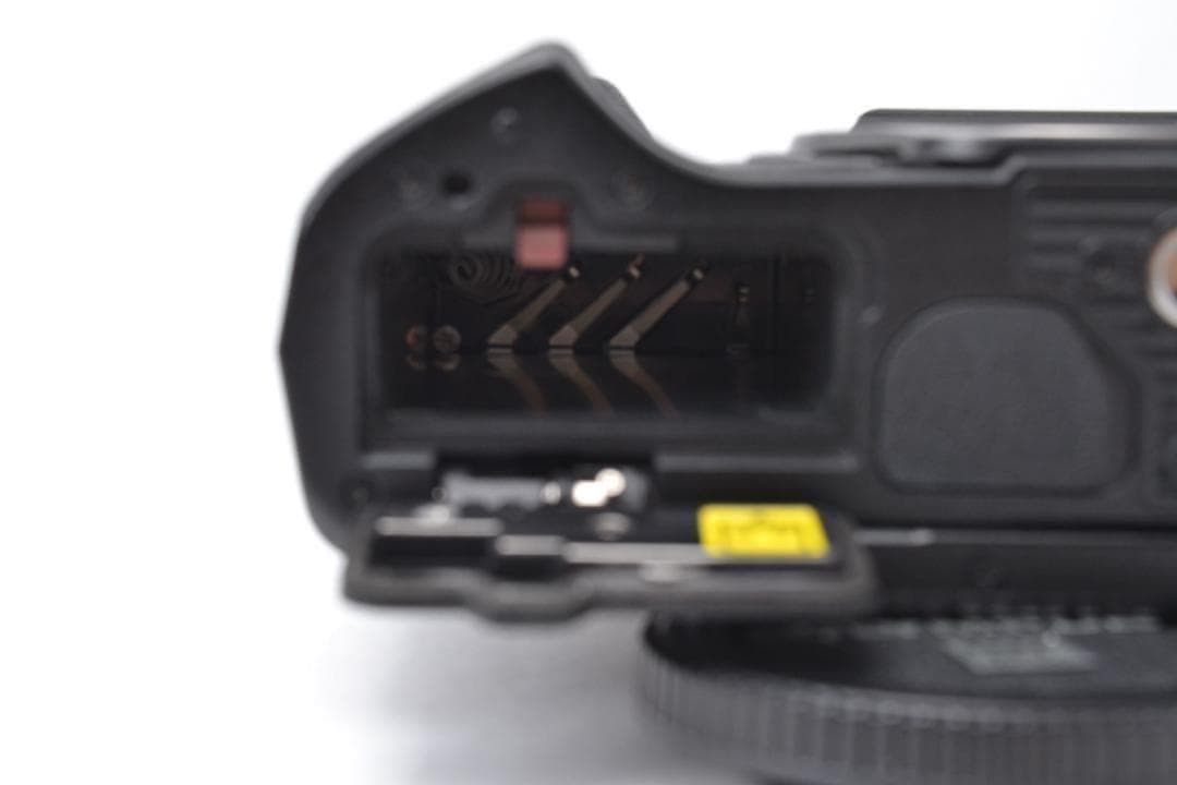 ■ 美品 ■ オリンパス　OM-D E-M5 MarkⅢ ブラック ボディ