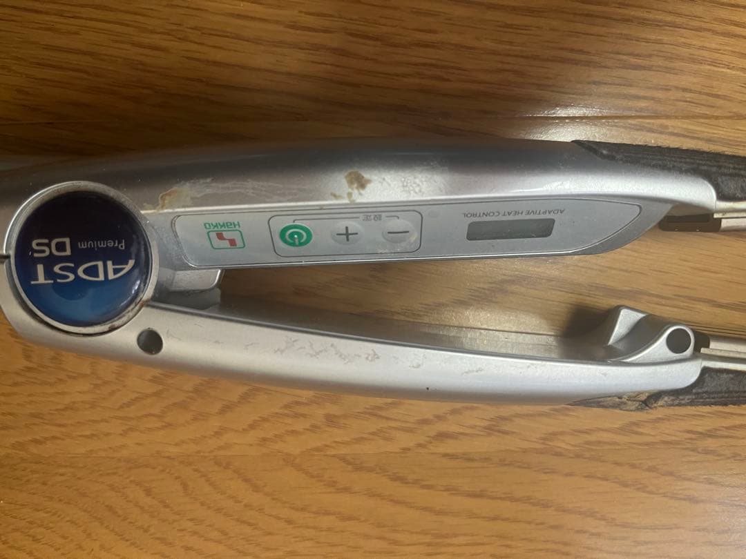 ジャンク品　ADST DS ストレートヘアアイロン 箱付き　説明書