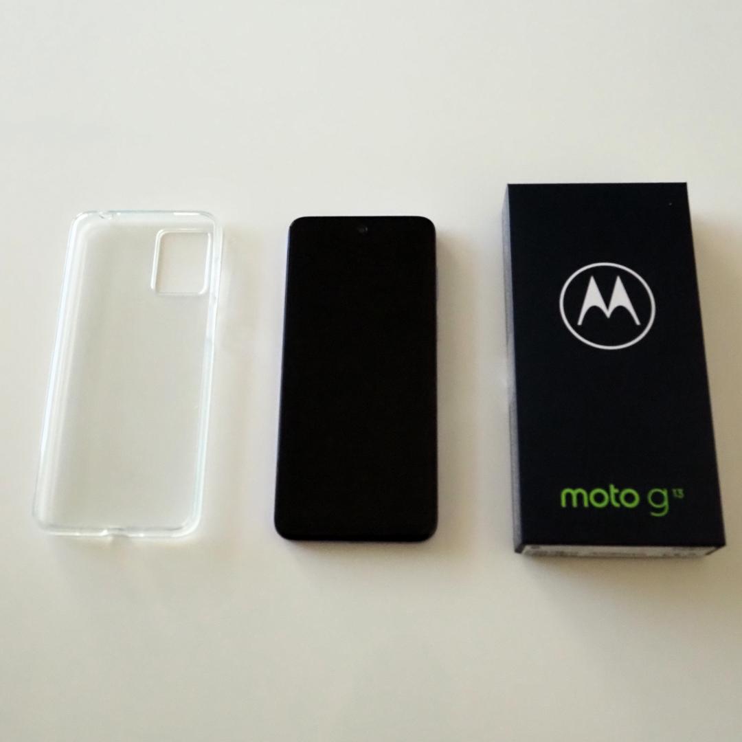 （美品・匿名配送）モトローラ moto g13 SIMフリー