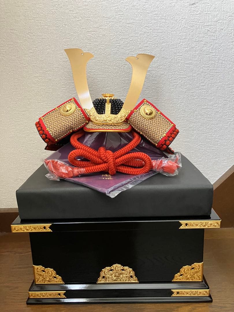 新品・未使用　御兜飾り　出雲　忠保作　五月人形