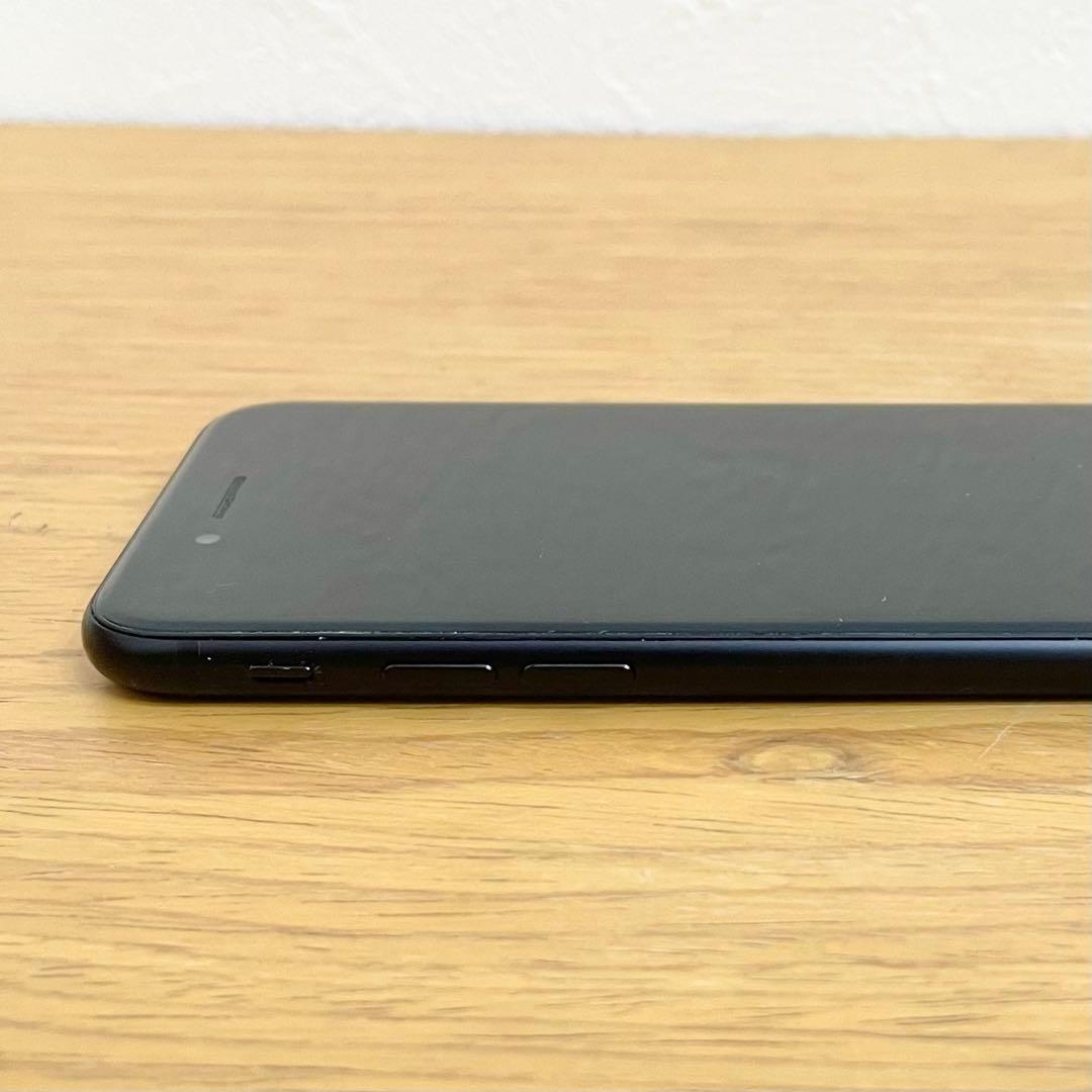 ◎ Apple iPhone SE 第二世代 MHGP3J/A 79%