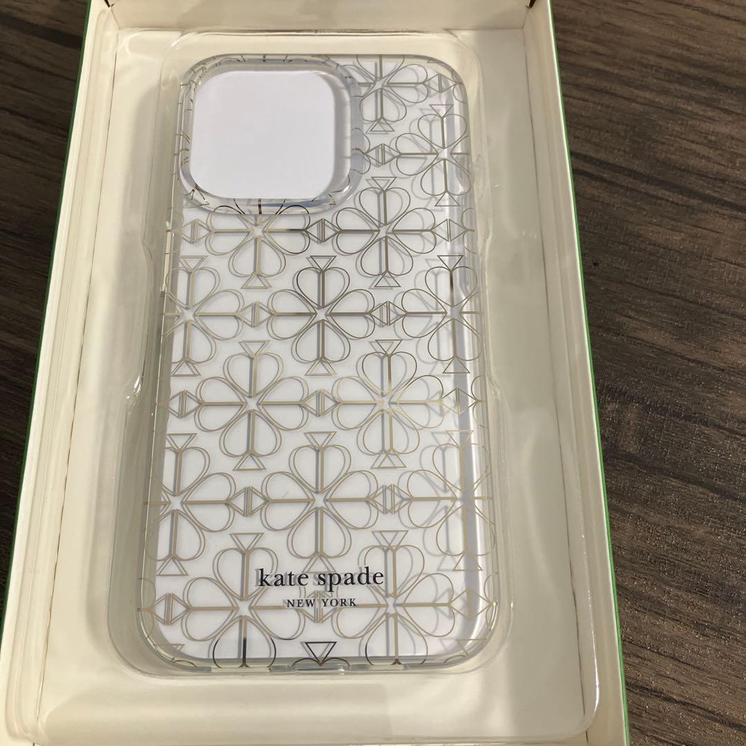 新品　未使用　ケイトスペード　iPhone15pro モノグラム　フラワー