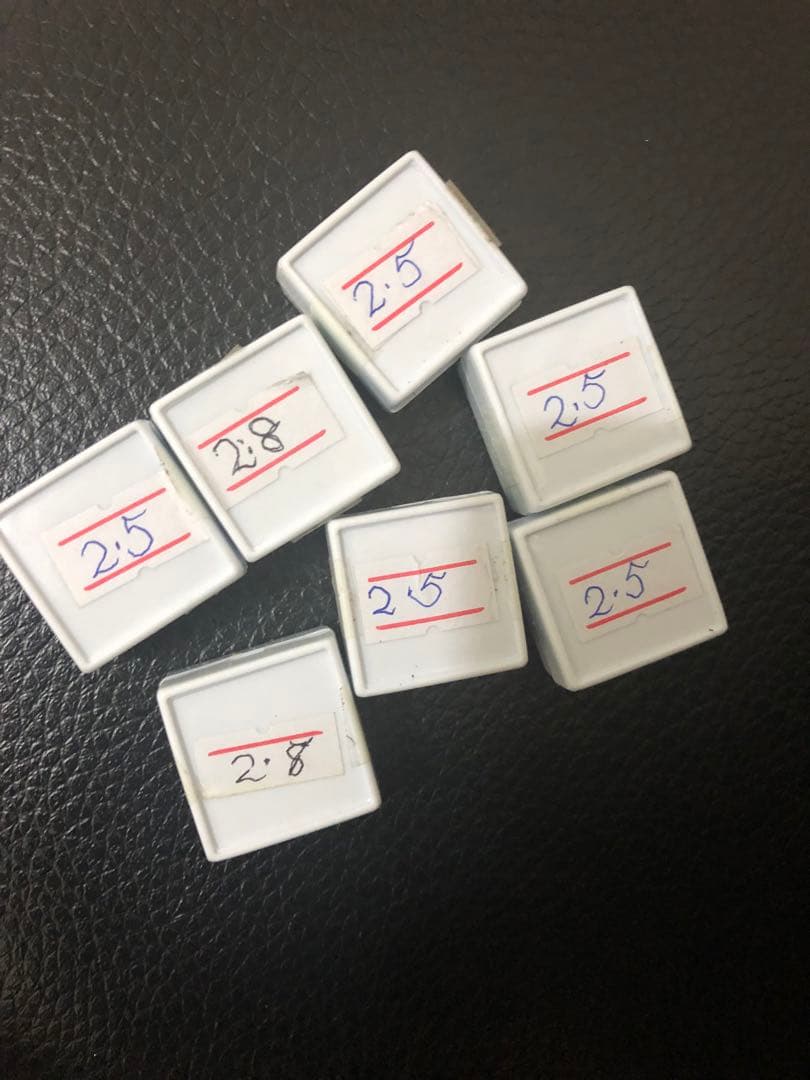 宝石療法にも使われる南アジア伝統の9つの宝石「ナワラトゥナ」7個セット