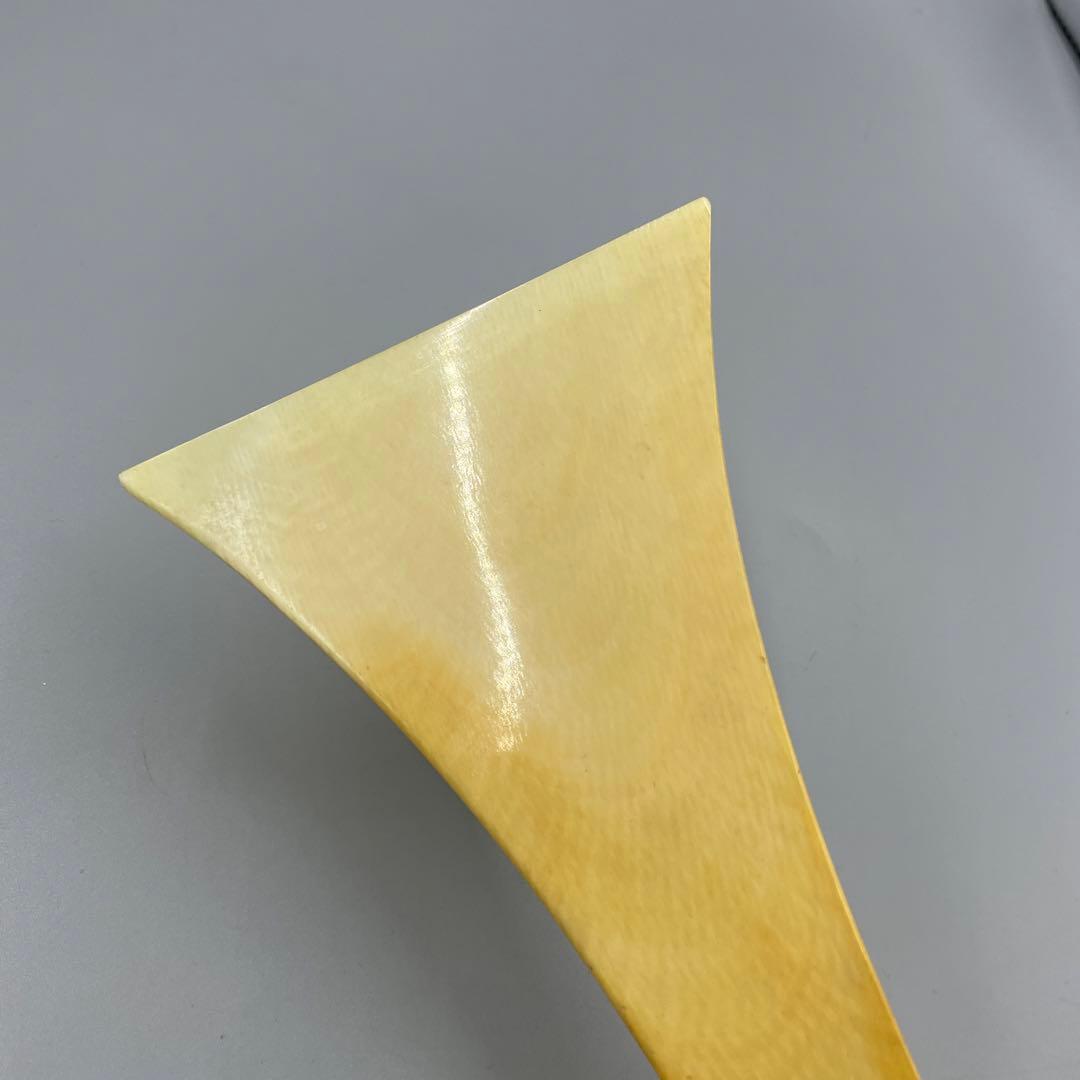 239ヴィンテージ 天然素材　三味線バチ　重さ約110g