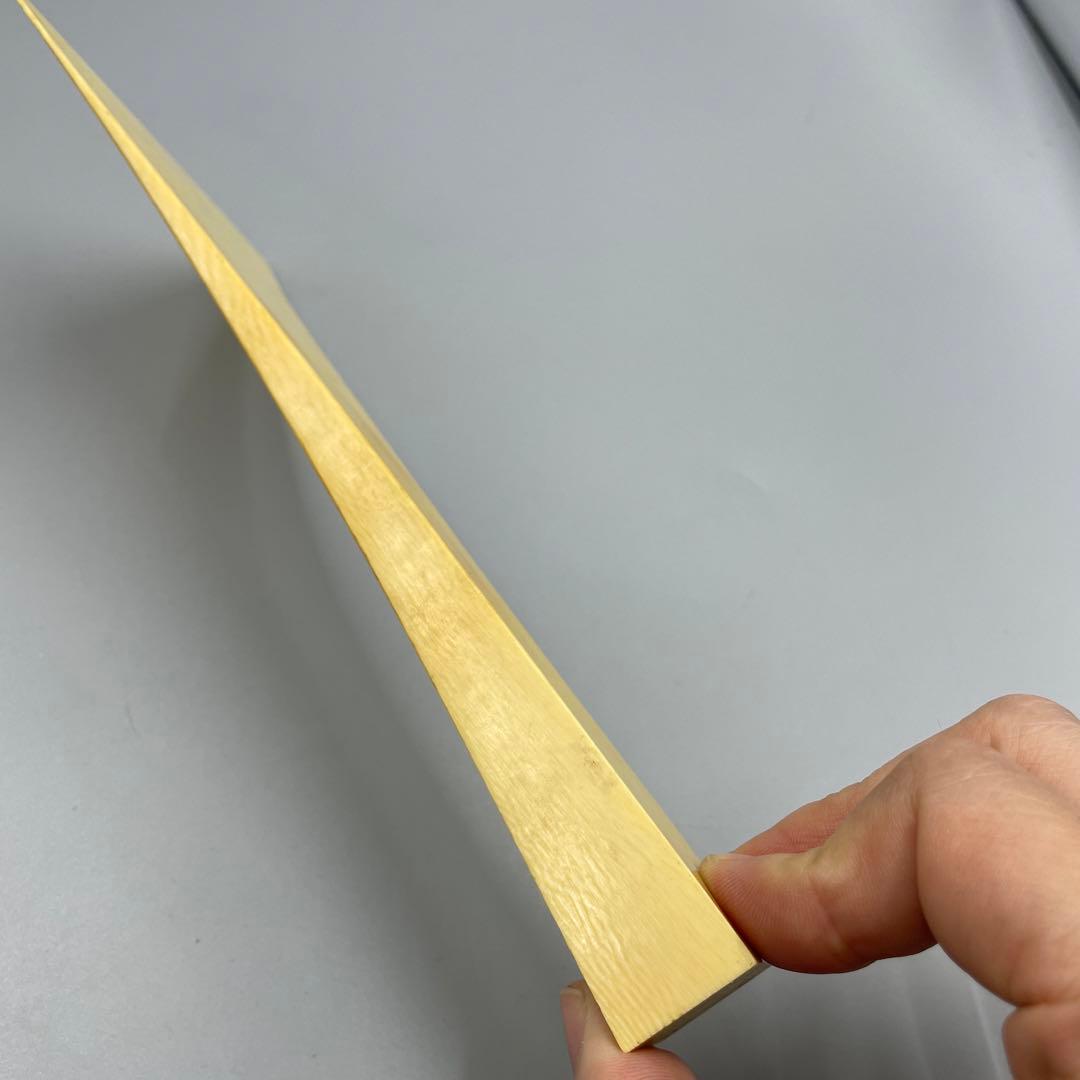 239ヴィンテージ 天然素材　三味線バチ　重さ約110g