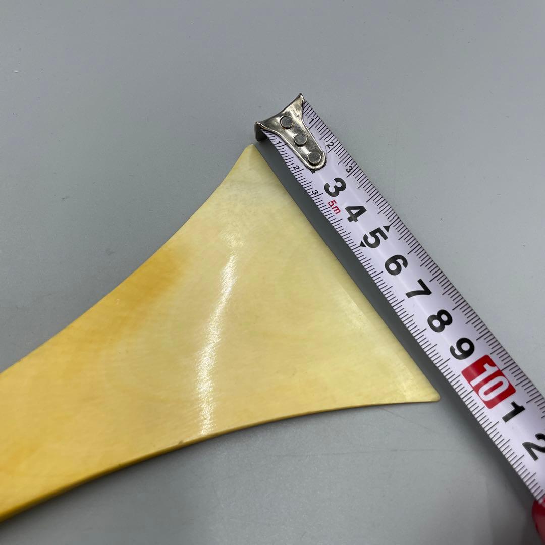 239ヴィンテージ 天然素材　三味線バチ　重さ約110g