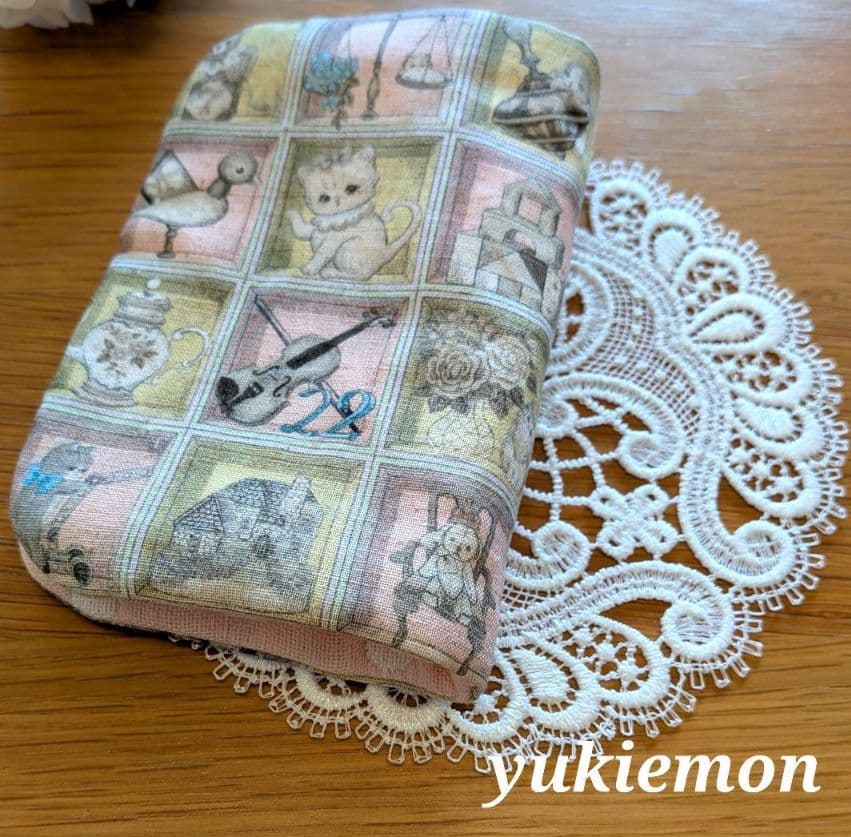 glico様おまとめ☆ふわふわガーゼハンカチ⭐️ユキエモン☆キューブキャンディ