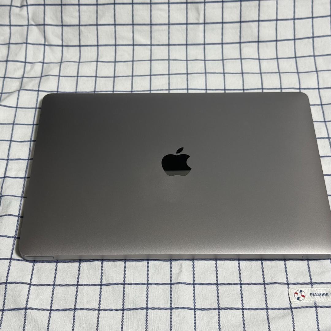 MacBook Air 13-inch M1 16GB 1TB USキーボード