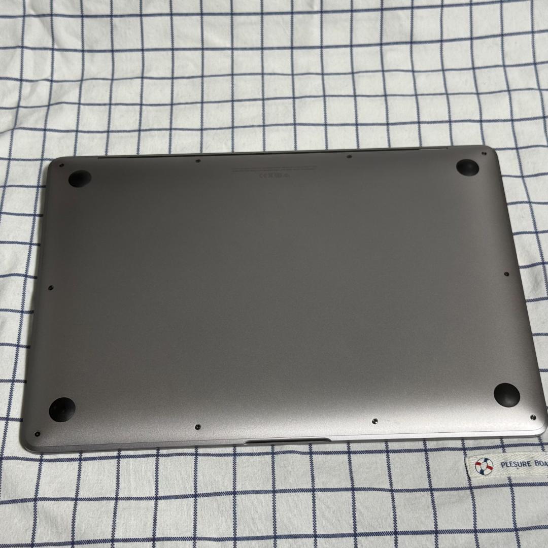 MacBook Air 13-inch M1 16GB 1TB USキーボード