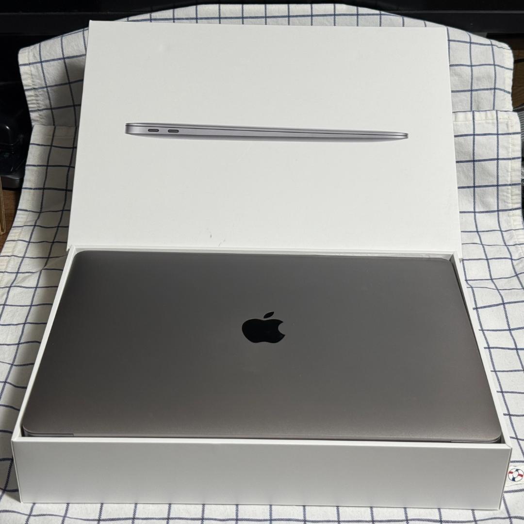 MacBook Air 13-inch M1 16GB 1TB USキーボード