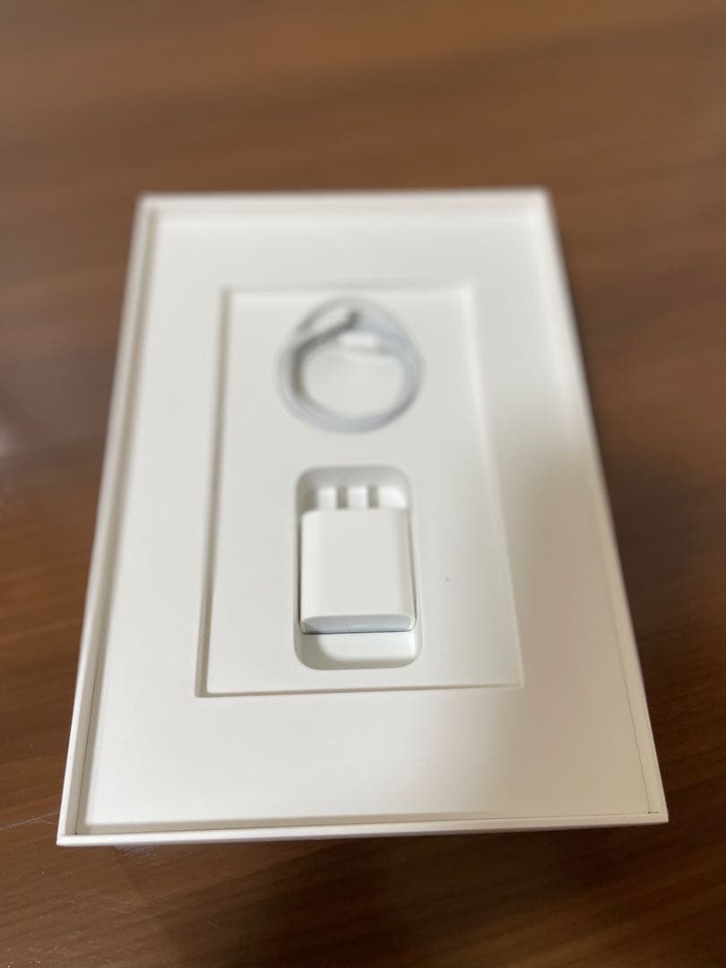 Apple iPad 第9世代　256GB 美品　箱　付属品　一式