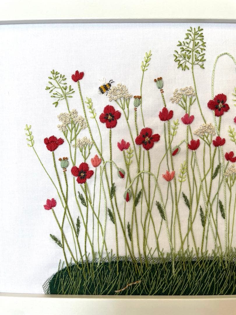 青木和子　刺繍　完成品　ポピー　赤　70