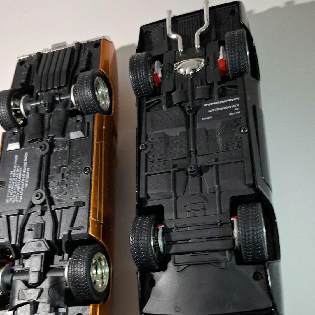 ワイルドスピード ミニカー 1/24 ダッジチャージャー ロードランナー 2台