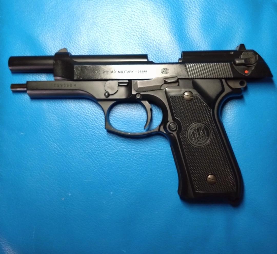 東京マルイ No5 M92F ミリタリーモデル 18歳以上ガスブローバック