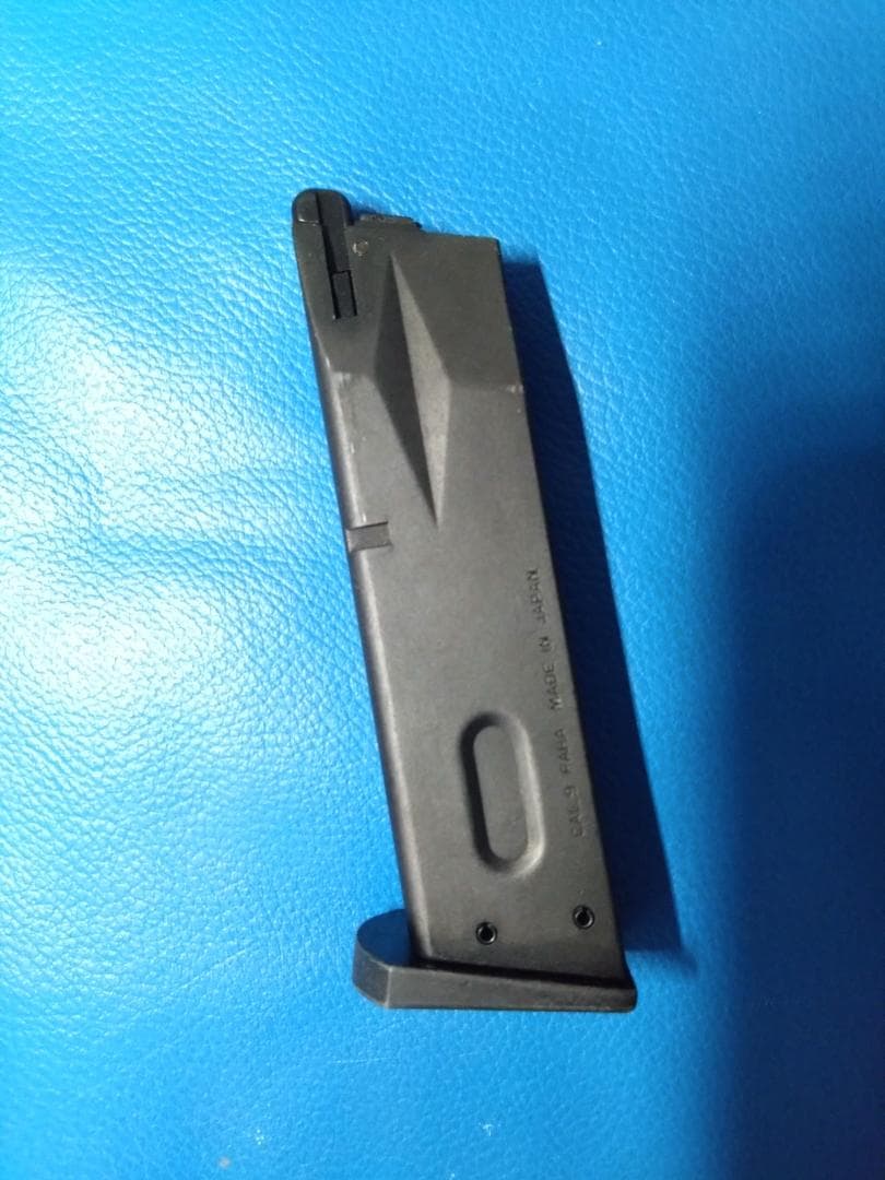 東京マルイ No5 M92F ミリタリーモデル 18歳以上ガスブローバック