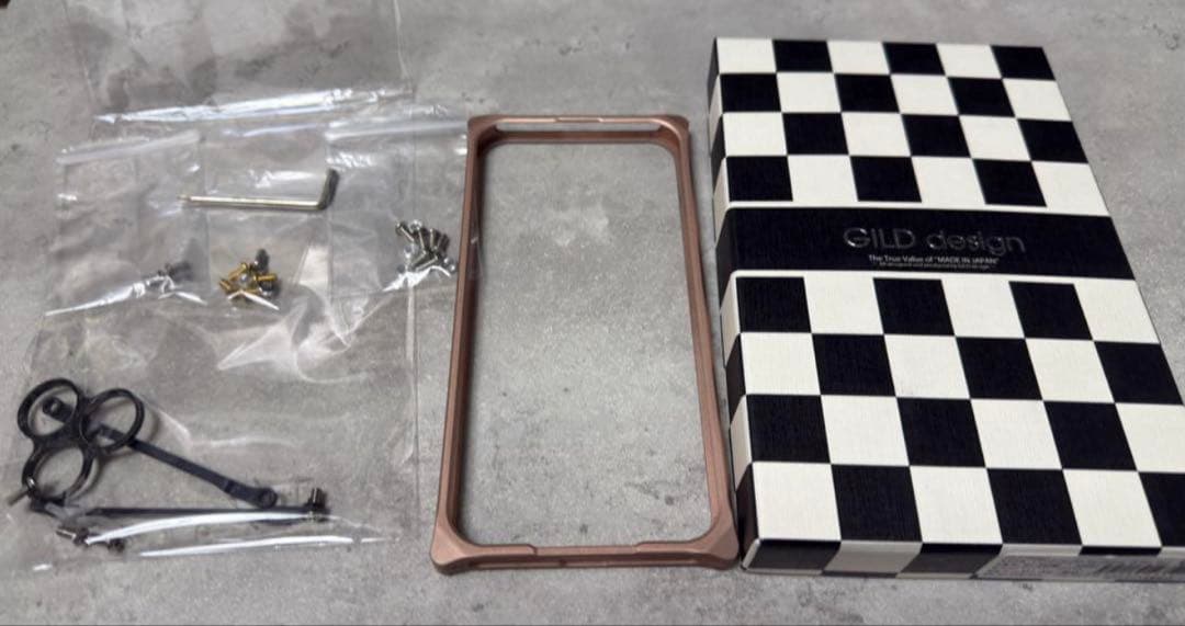 GILD design iPhone16 promax用パンパー デザチタ