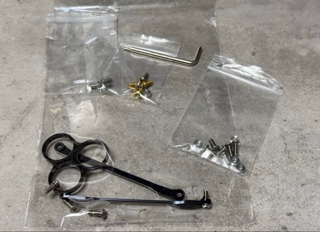 GILD design iPhone16 promax用パンパー デザチタ