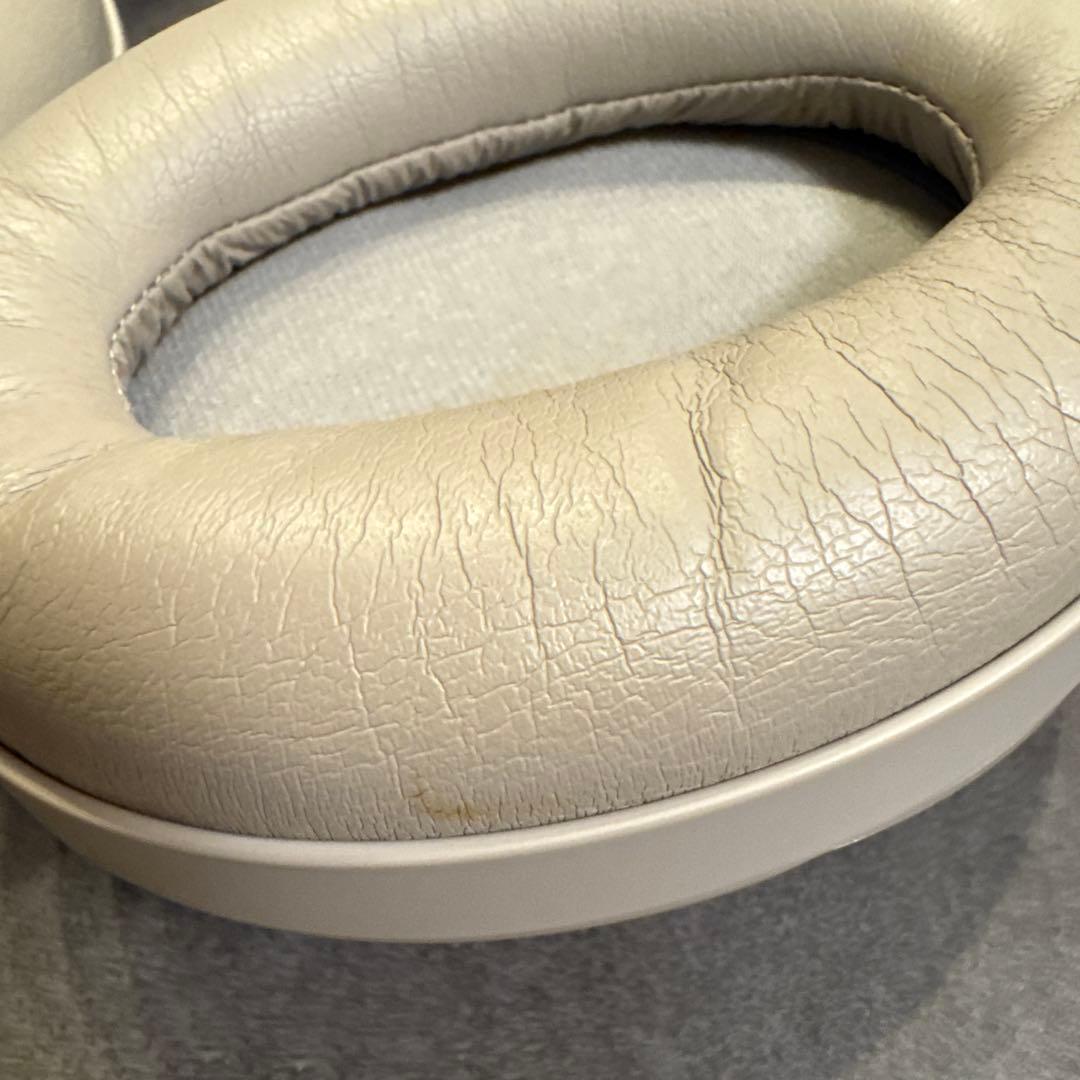 SONY ワイヤレスヘッドホン ベージュ ケース付き