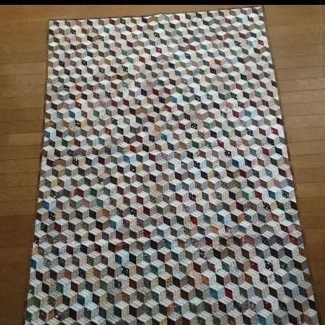 パッチワーク ベビーブロック タペストリー ベッドカバー 「たそがれ」