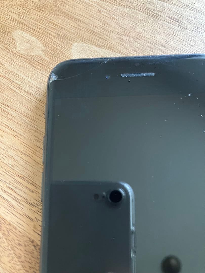 iPhone8 64GB 本体のみ